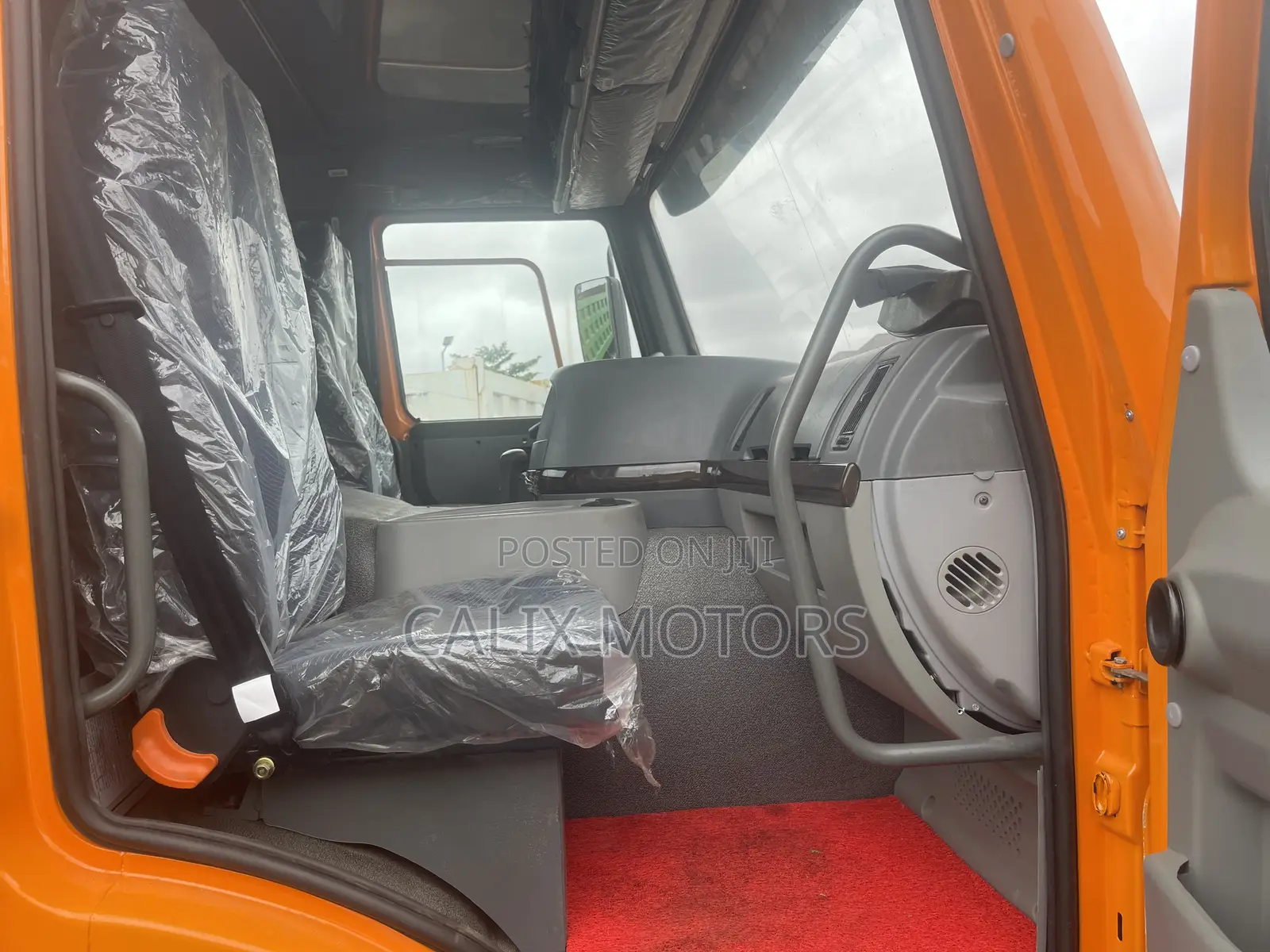 Foreign Used Howo Truck Tractor Head.