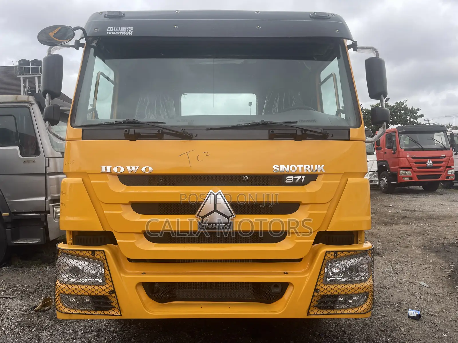 Foreign Used Howo CNHTC Tractor Head Truck 371hp.
