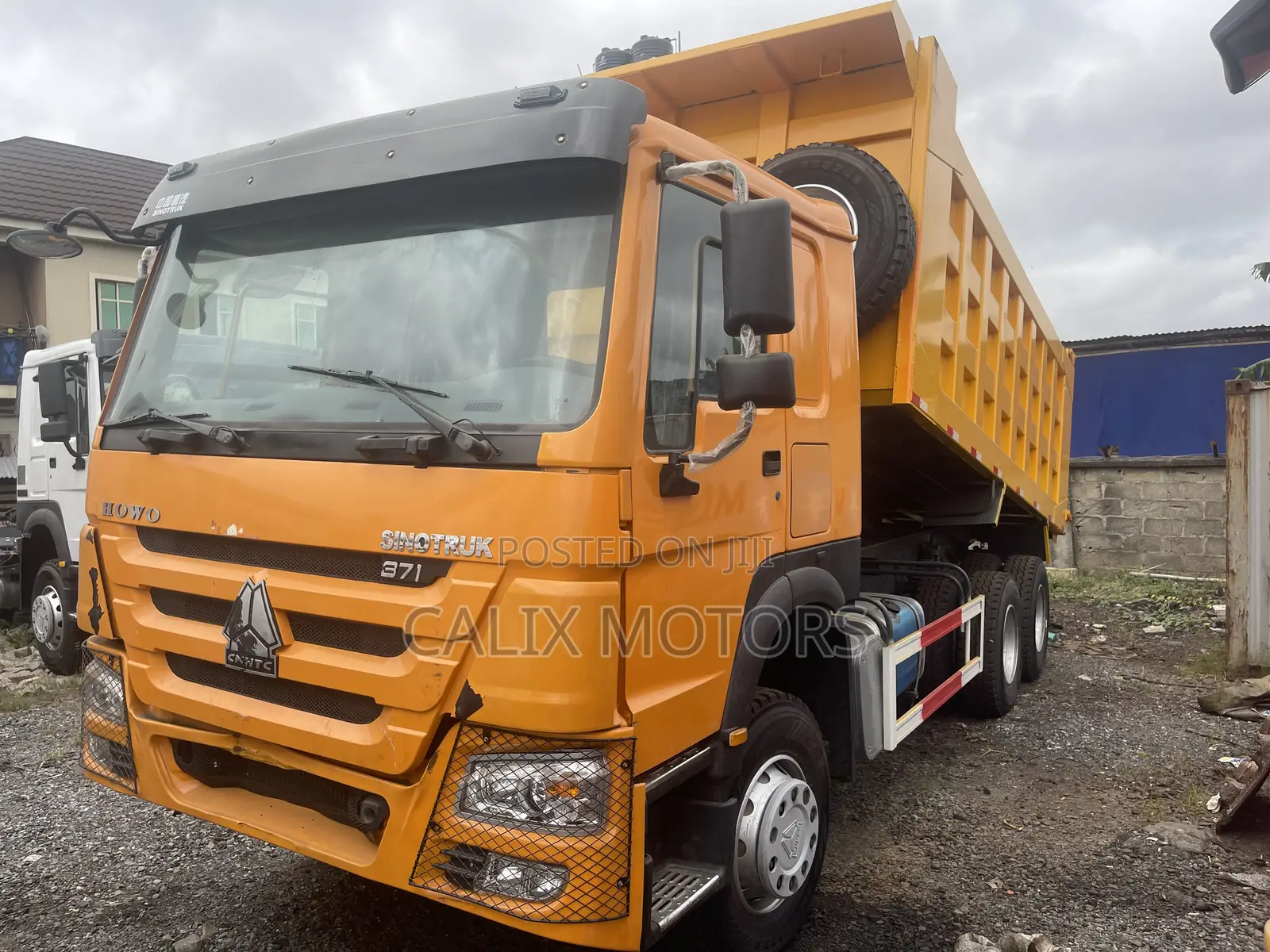 Foreign Used Howo Truck Tipper 371hp.