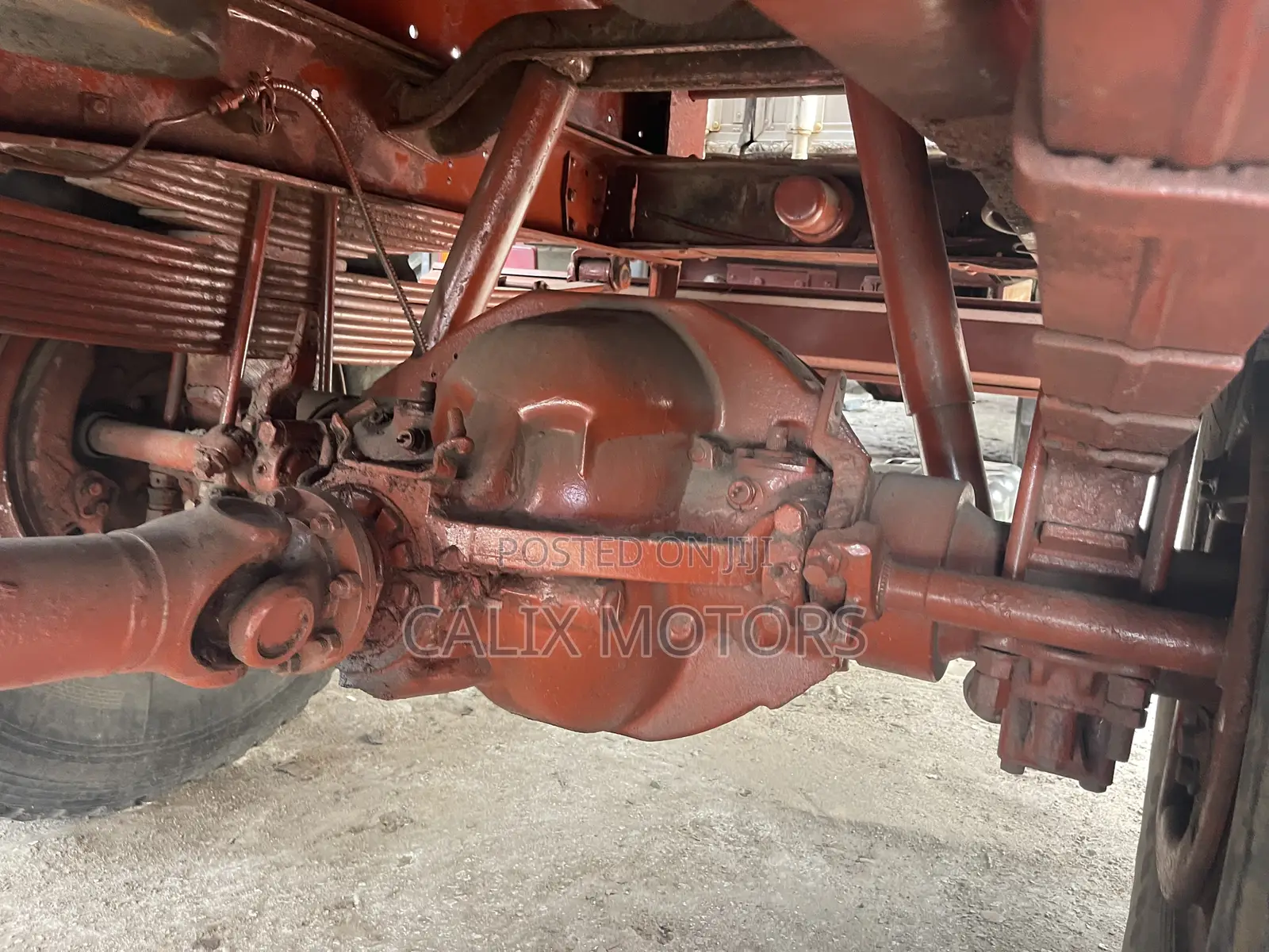 Foreign Used Mercedes Benz 911 Tipper With Auxiliary.
