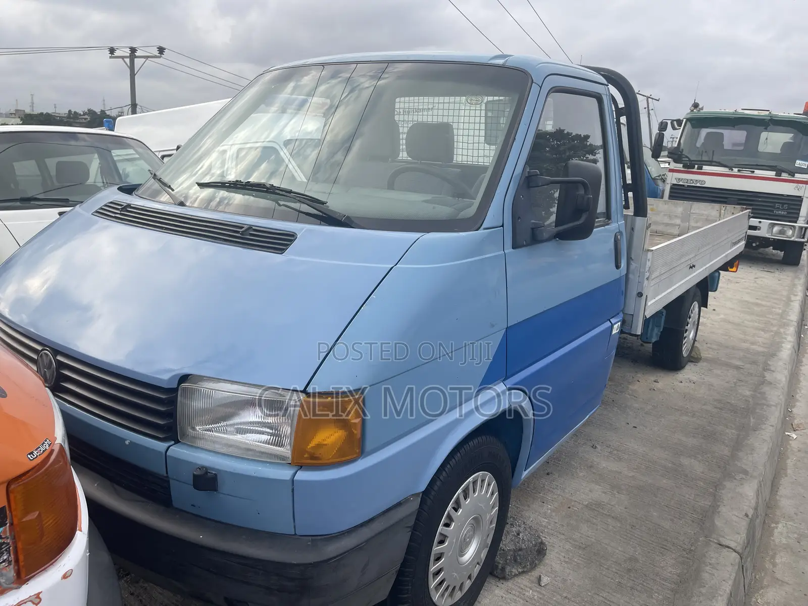 Foreign Used Volkswagen Pick Up 2004 Blue