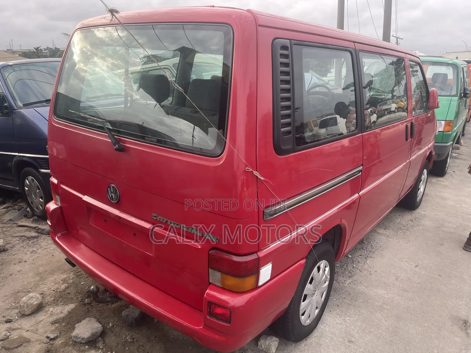 Volkswagen Transporter 2004 Red
