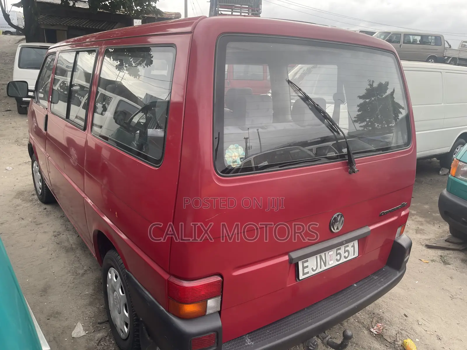Volkswagen Transporter 2005 Red