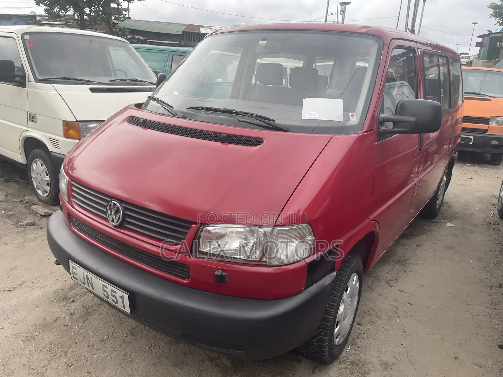 Volkswagen Transporter 2005 Red