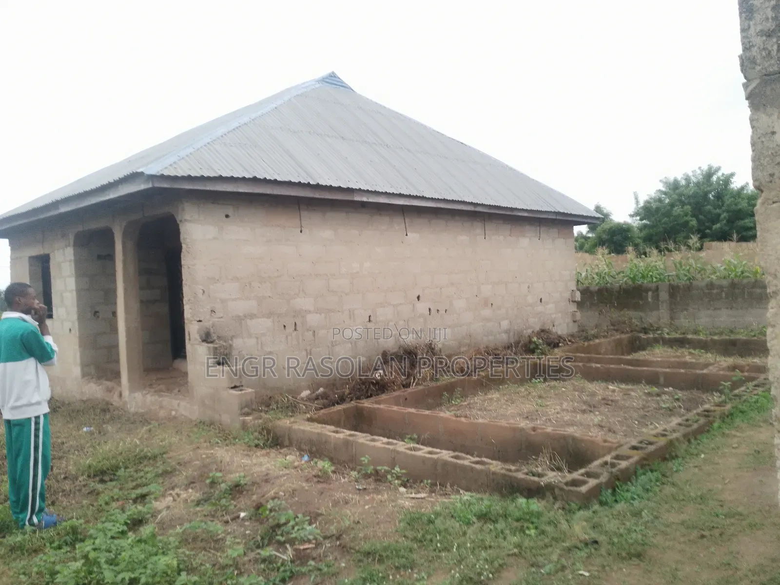 2bdrm Bungalow in Ogbondoroko Town, Asa for sale