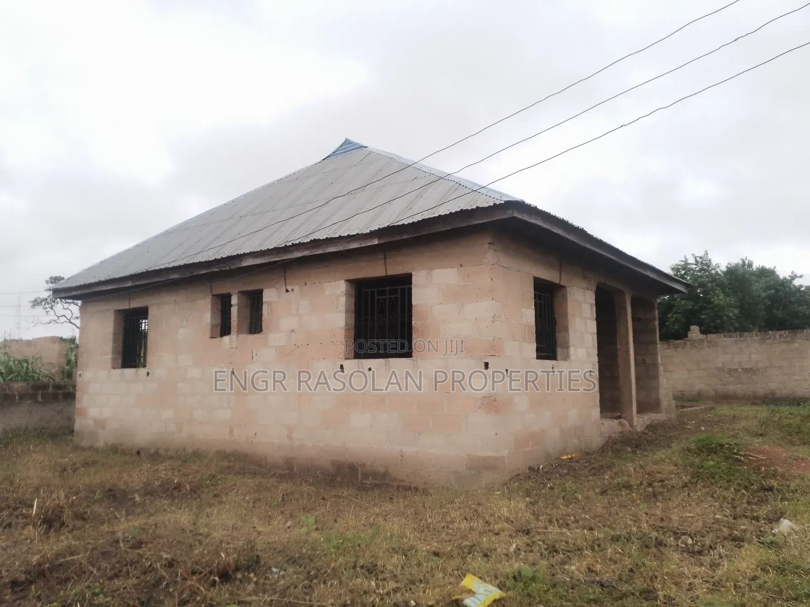 2bdrm Bungalow in Ogbondoroko Town, Asa for sale