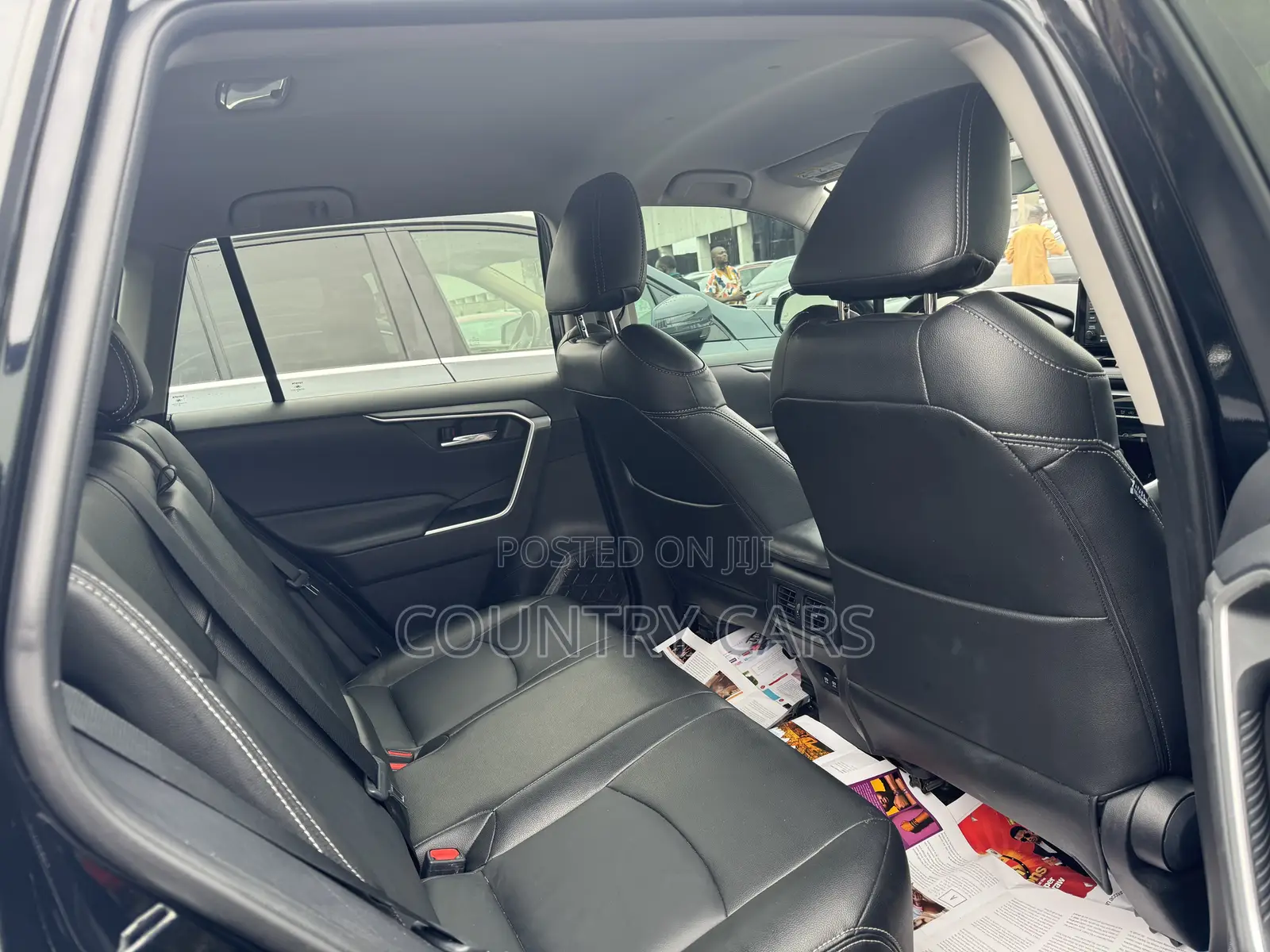 Toyota RAV4 XLE AWD 2020 Matt Black