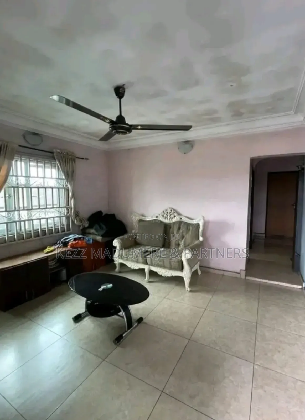 8bdrm Duplex in Rumudara , Port for sale