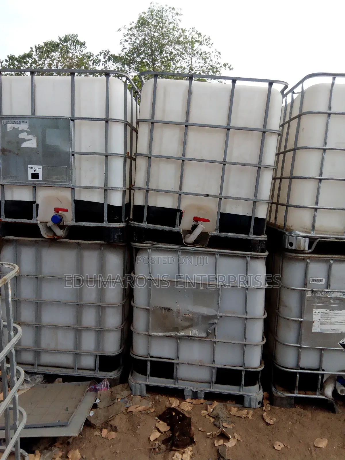 Water Tank With Iron Brasin