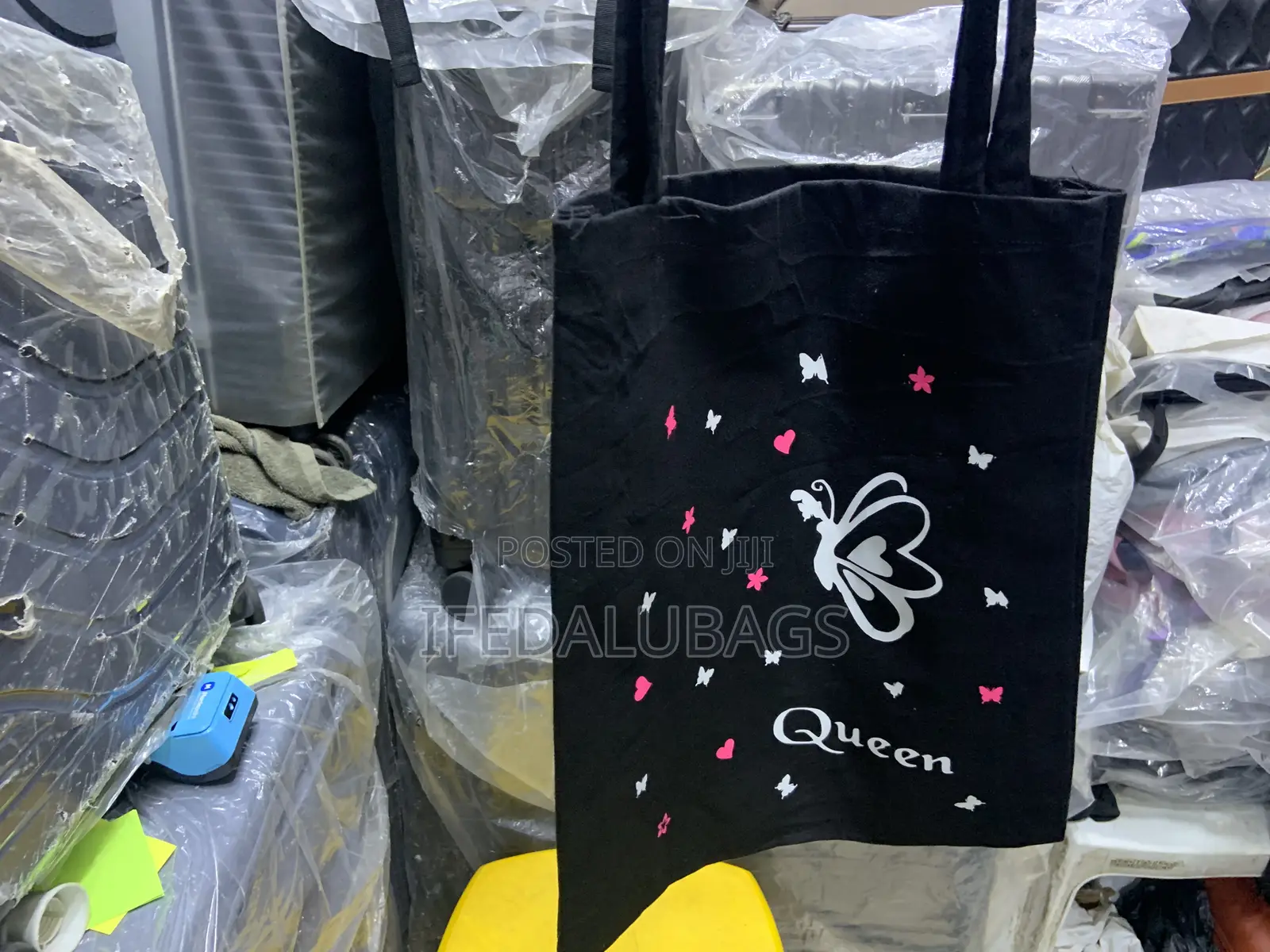 Queen Quality Tote the Bag