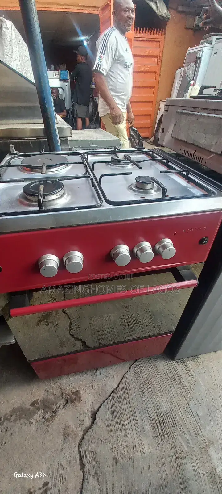 60by60 Cm Standing Gas Cooker