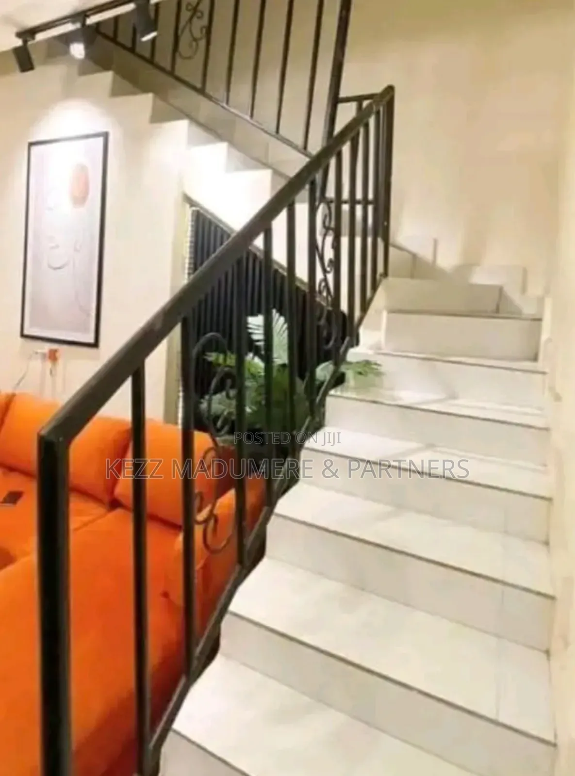 6bdrm Block of Flats in Alakahia , Port for sale