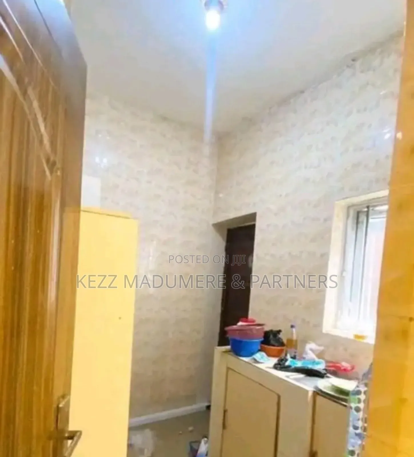 6bdrm Block of Flats in Alakahia , Port for sale