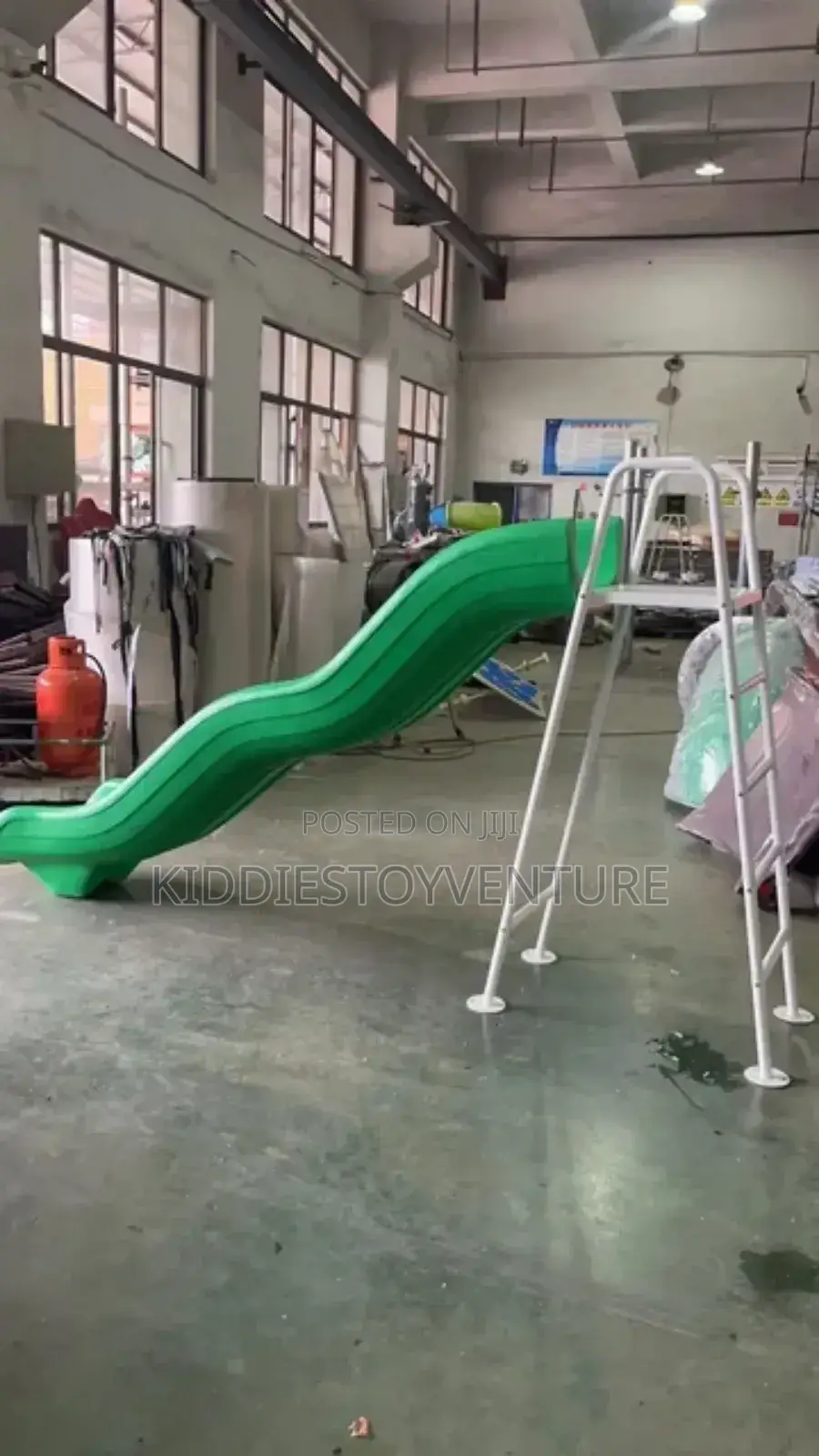 Giant Slide for Playground