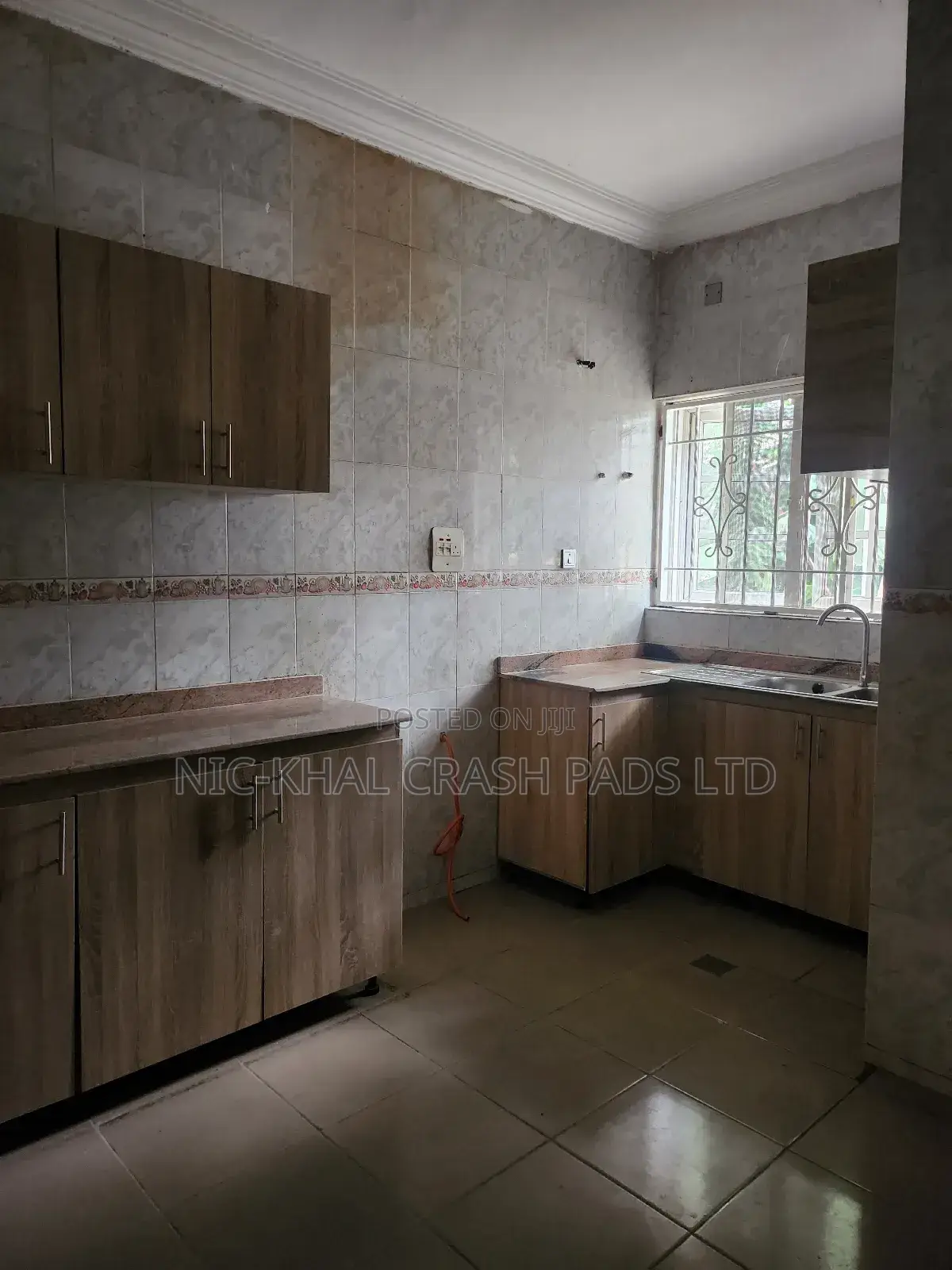 4bdrm Duplex in Jahi Gilmor for rent