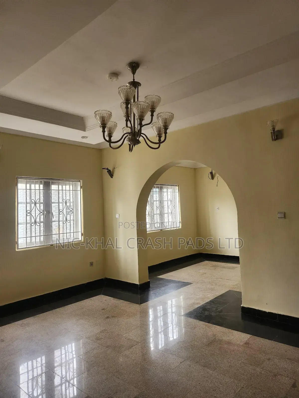 4bdrm Duplex in Jahi Gilmor for rent