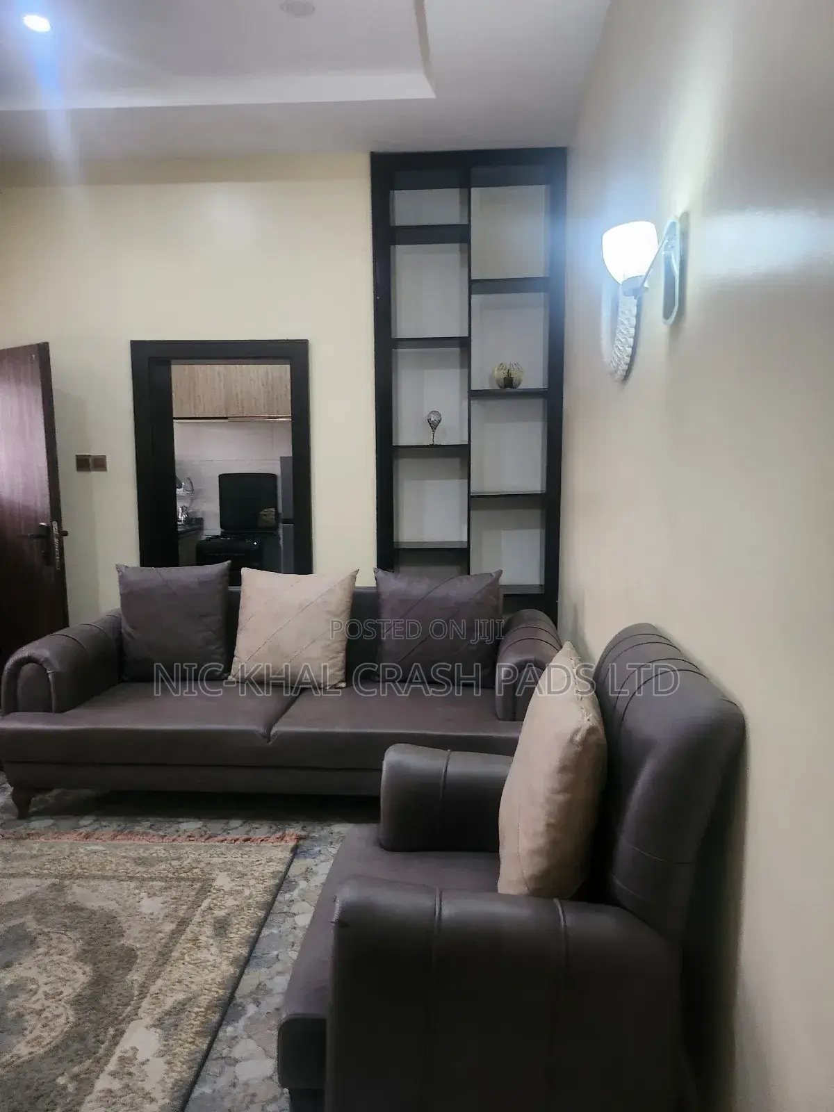 Furnished Mini Flat in Jahi for rent