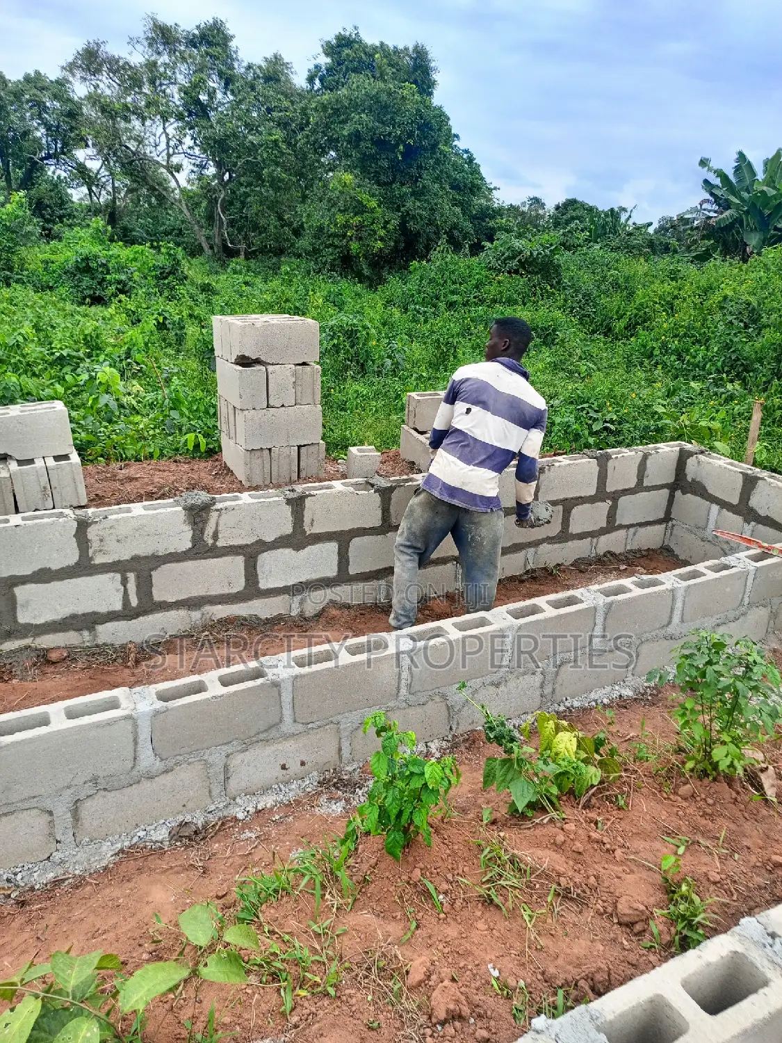 Acres of Land for Sale in Obafe Isiun Abeokuta Express Ogun