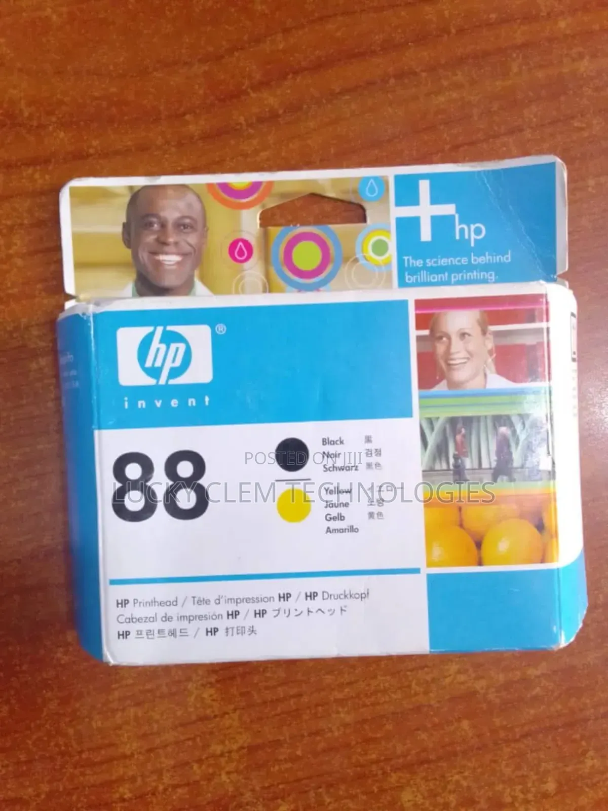 HP 88 Black and Yellow Print Head.