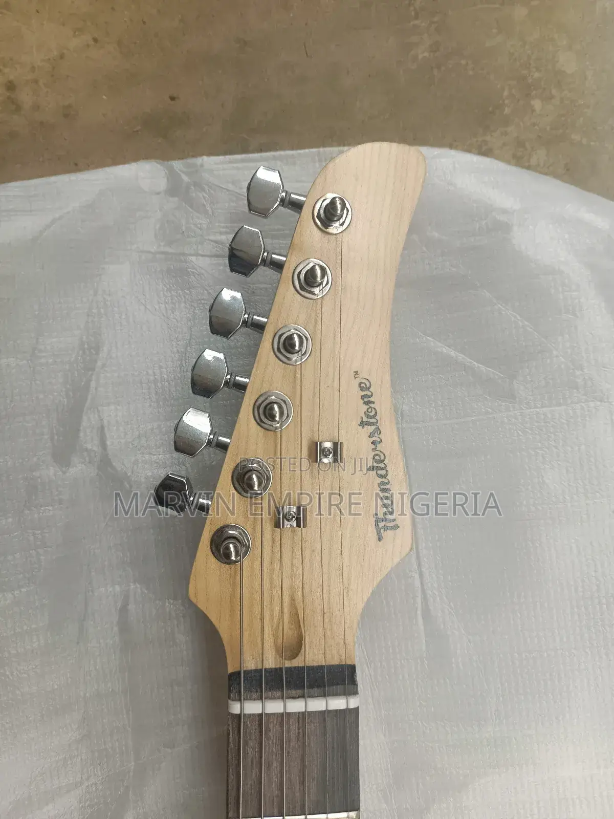 Professional Stratocaster Electric Lead Guitar Thunderstorm