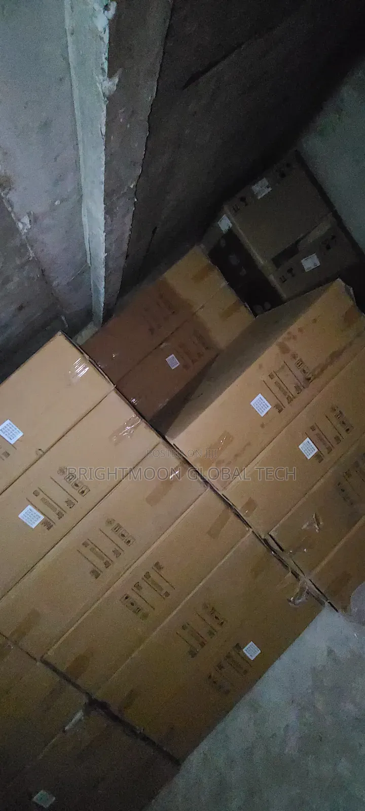 1000 × 800 × 300 Enclosure Box