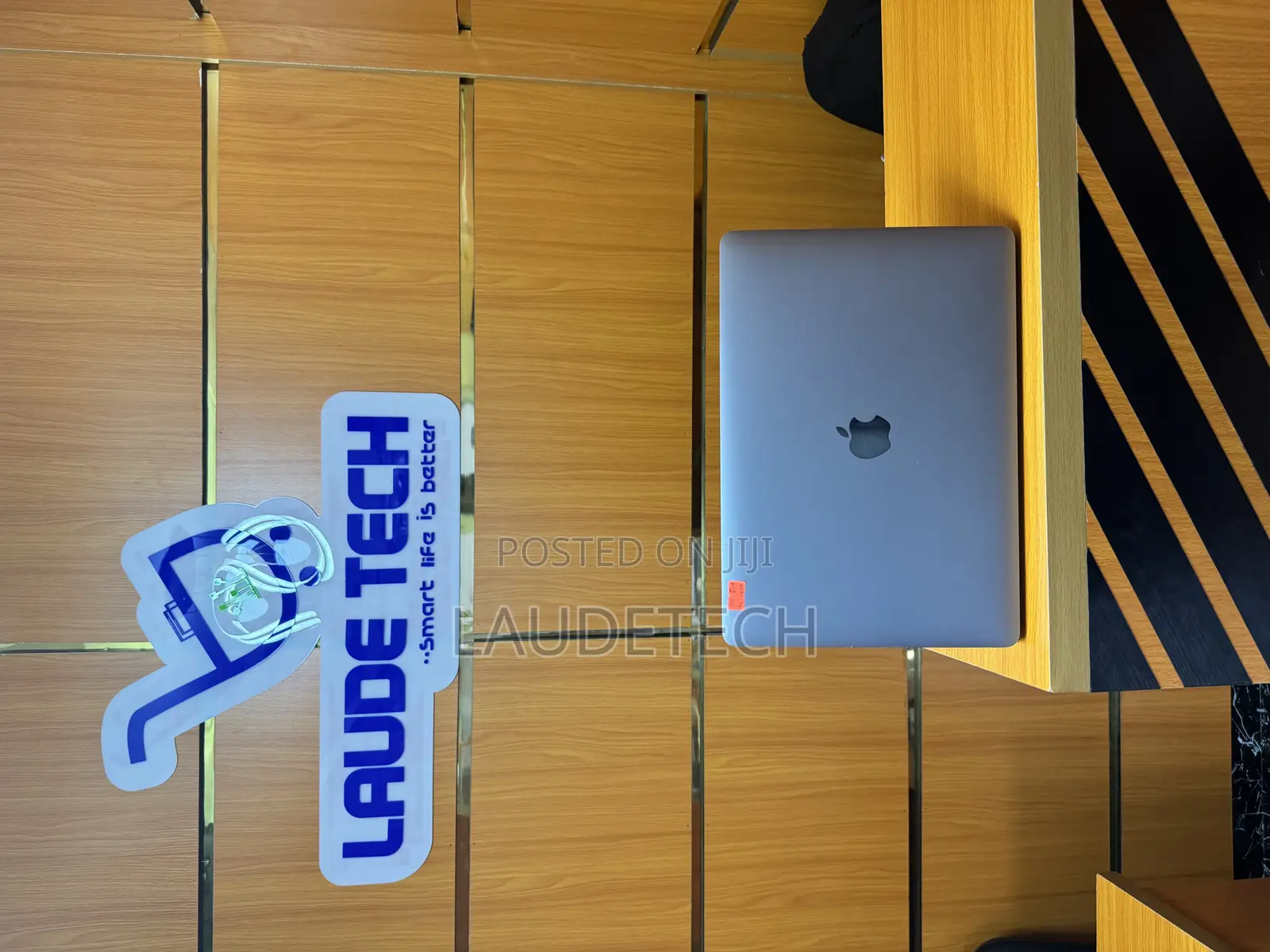 Laptop Apple MacBook Pro 2020 M1 16GB Apple M1 SSD 512GB