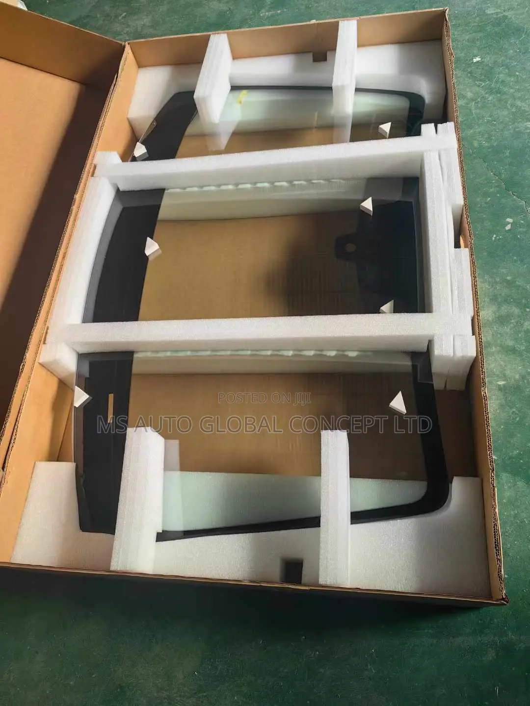 Rolls Royce Cullman Front Windscreen