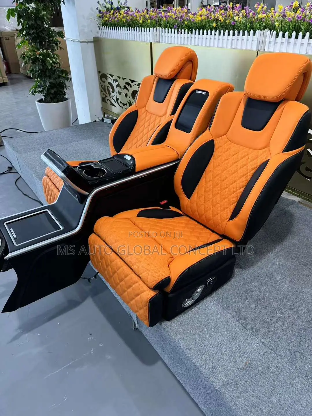 Land Cruiser VIP Seats
