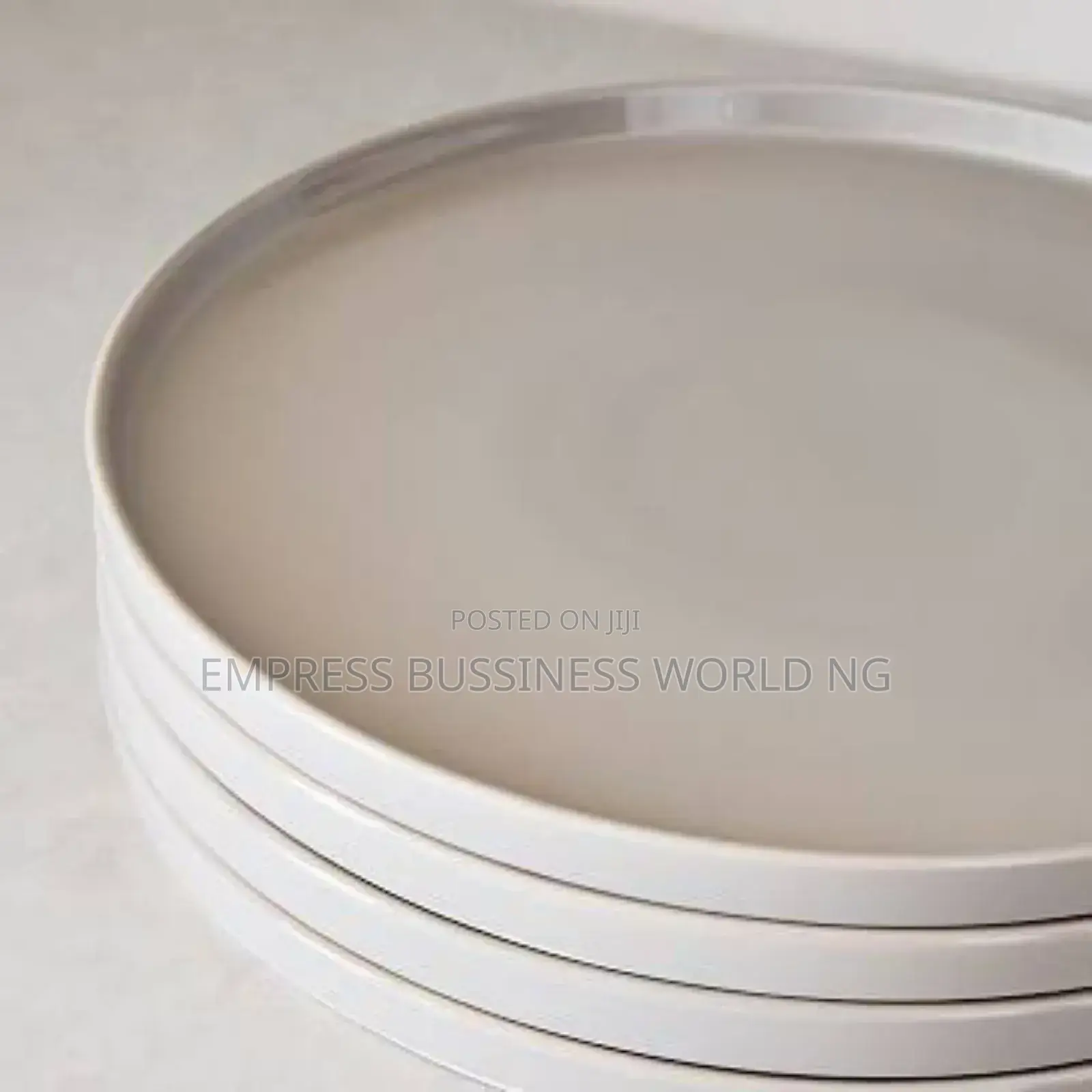 Flat Stoneware Set of 6
