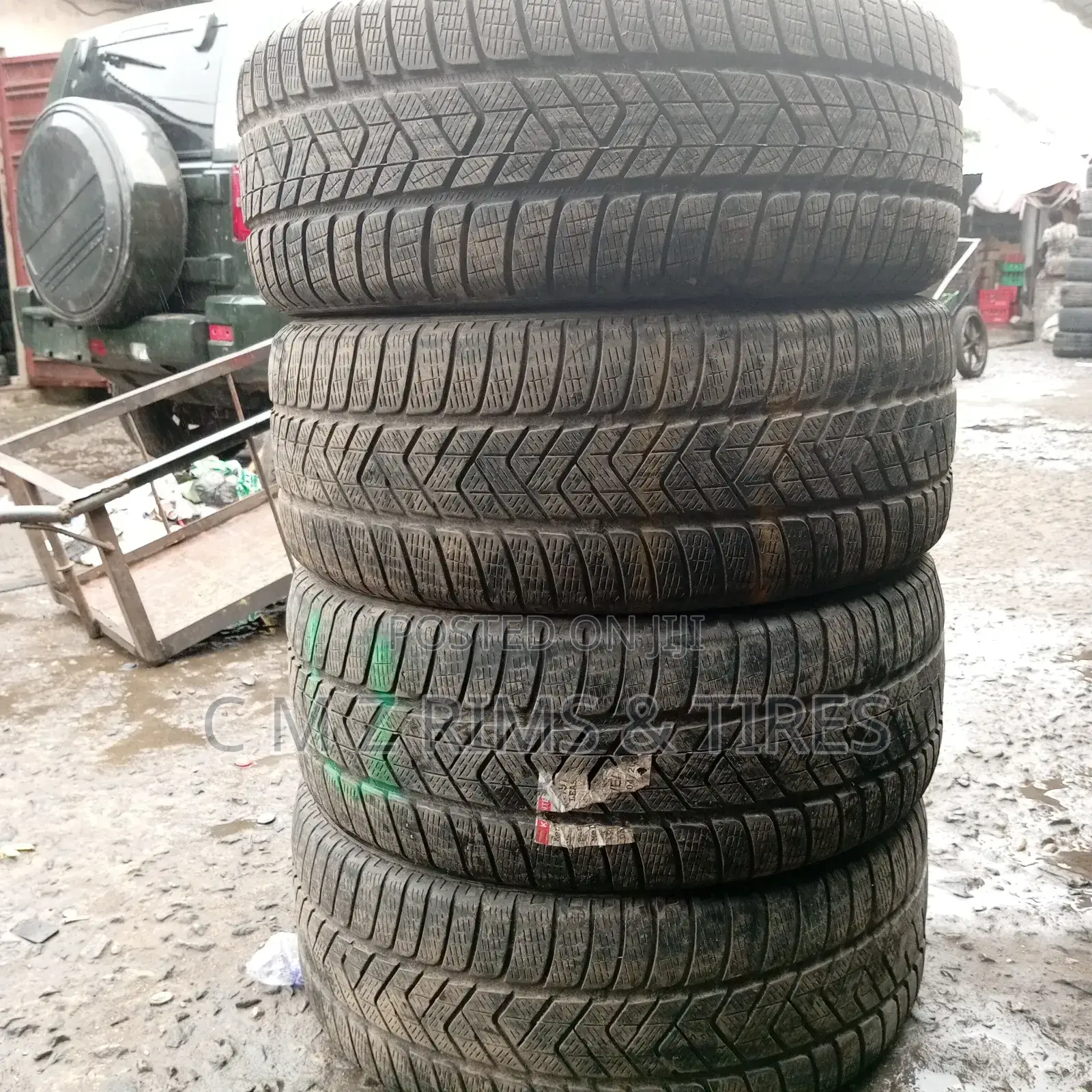 255/45r20 Tokunbo Tires