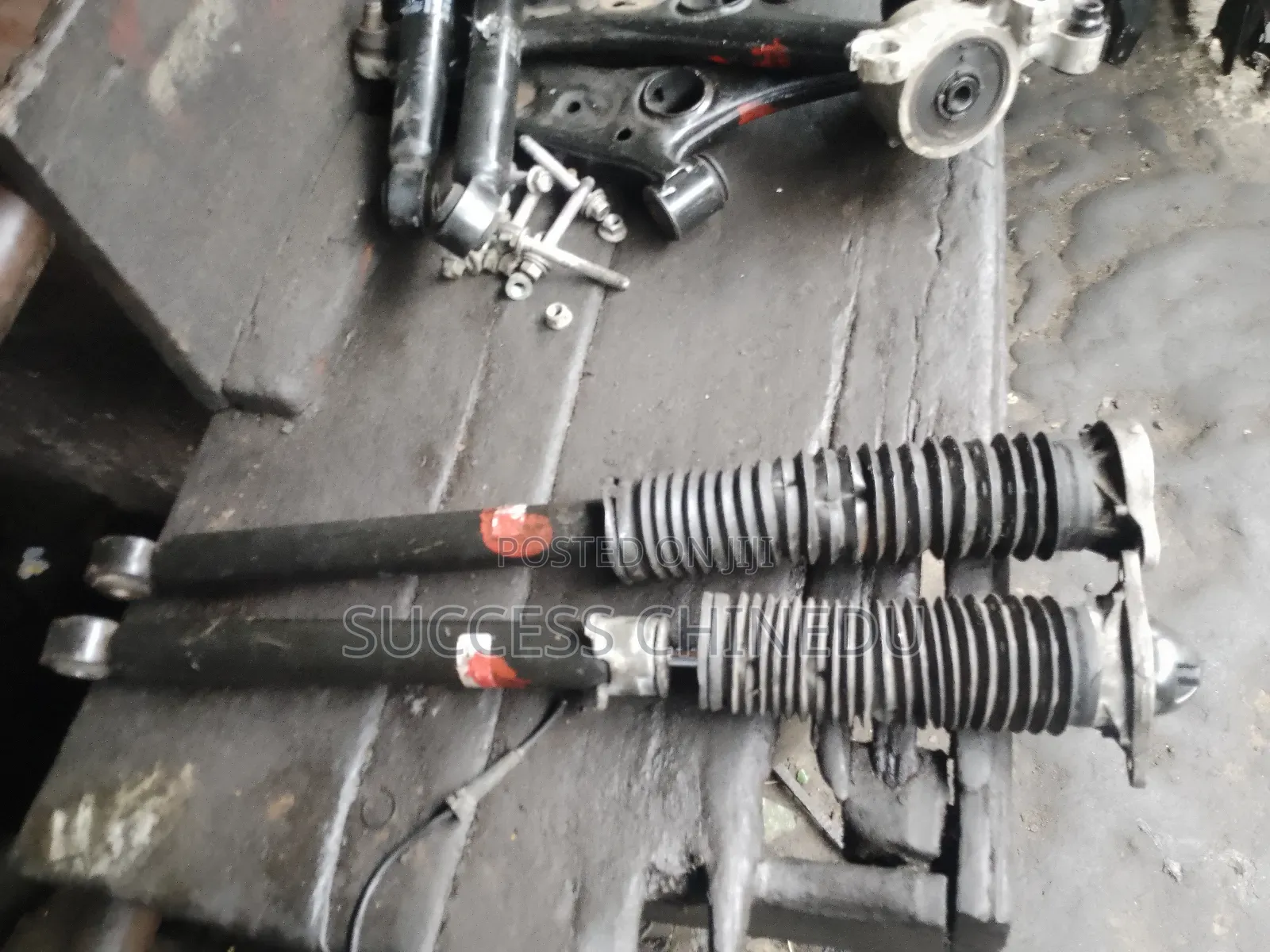 Back Shock for Acura MDX 2020