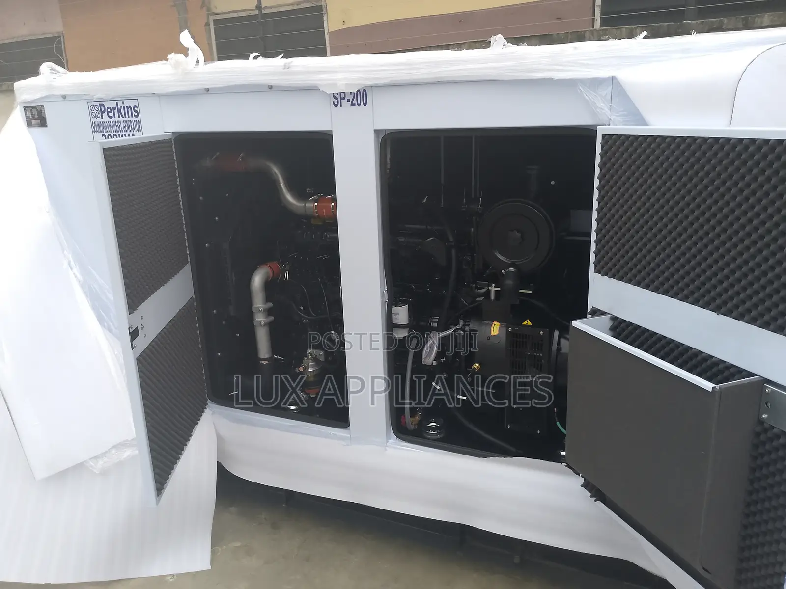 High Standard Perkins 200kva Generator