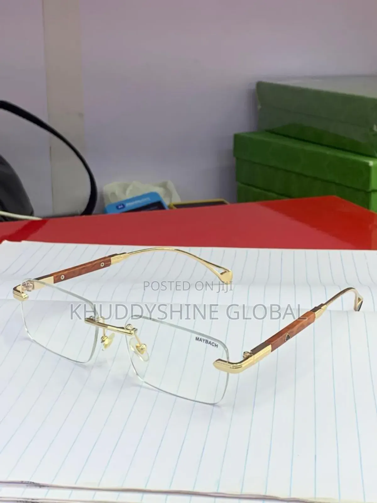 Vintage Classy Designer Glasses With Case Cl