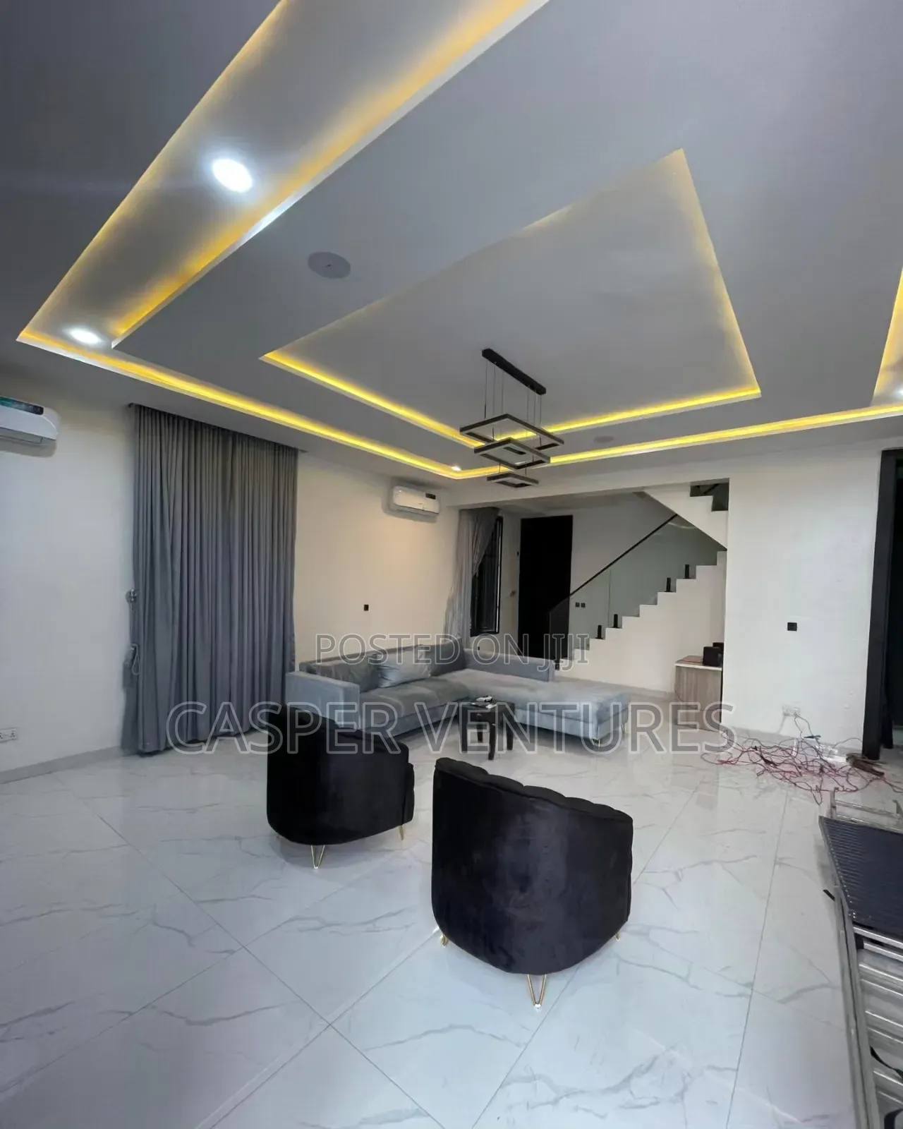 5bdrm Duplex in Oniru, Victoria Island for sale