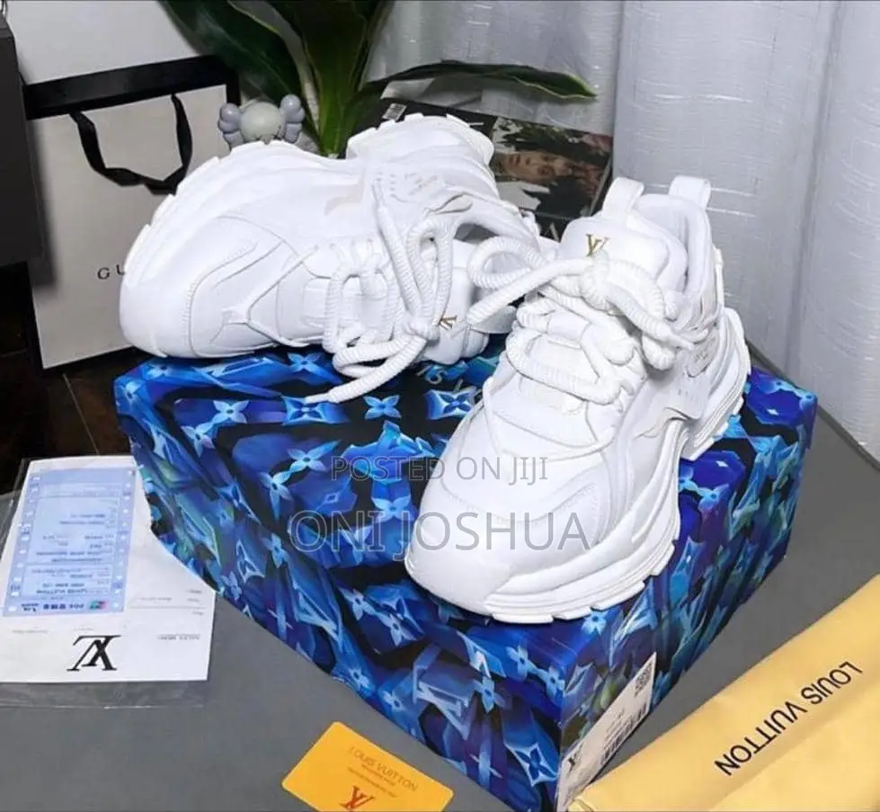 Louis Vuitton Sneakers