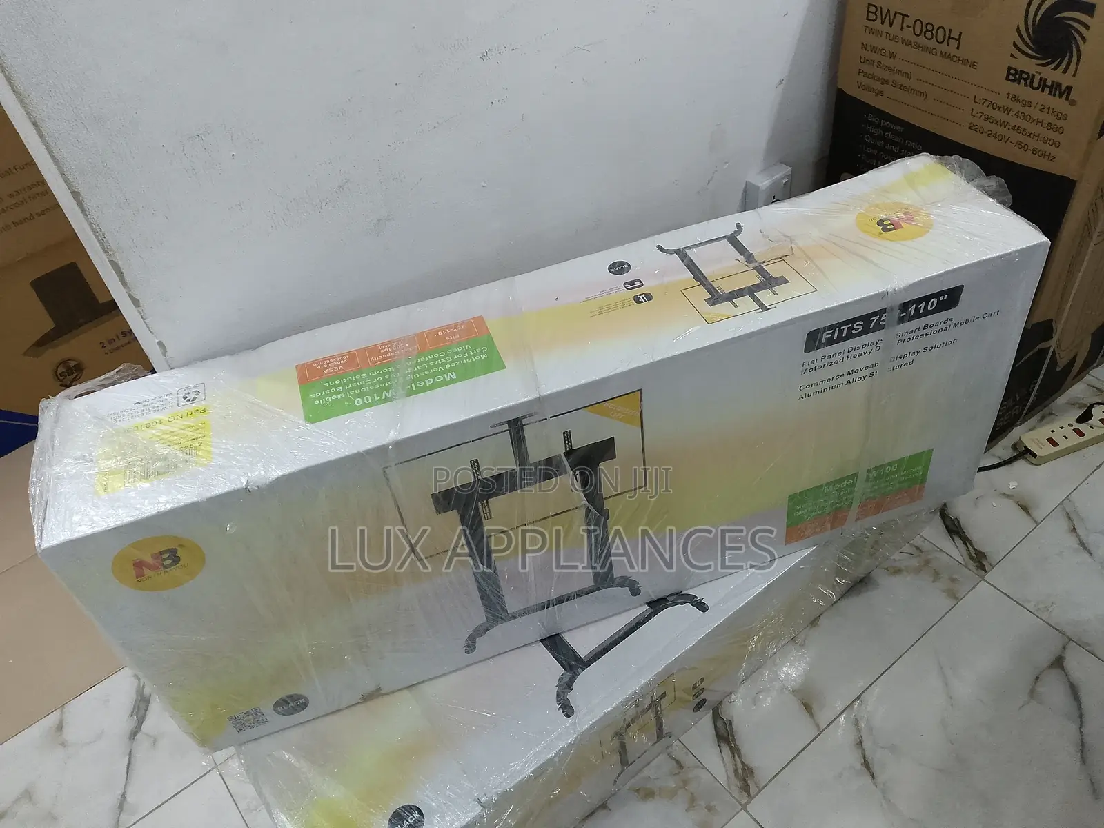 The New Quality Trolly TV Moveable Hanger