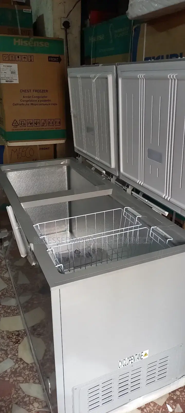 Hisense Inverter Chest Freezer 6fit Double Doors 3 Yrs W