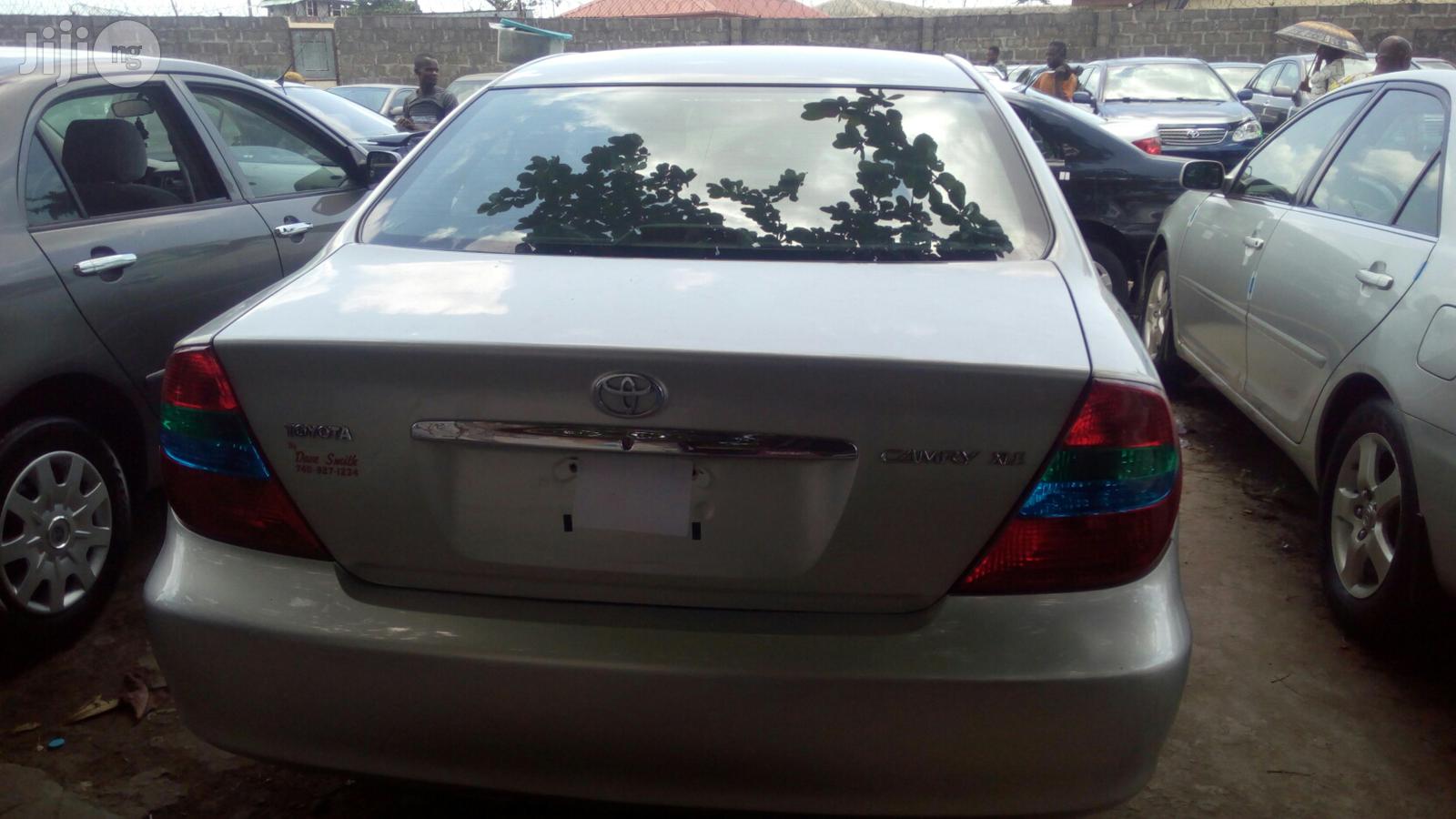 Toyota Camry 2005 Silver