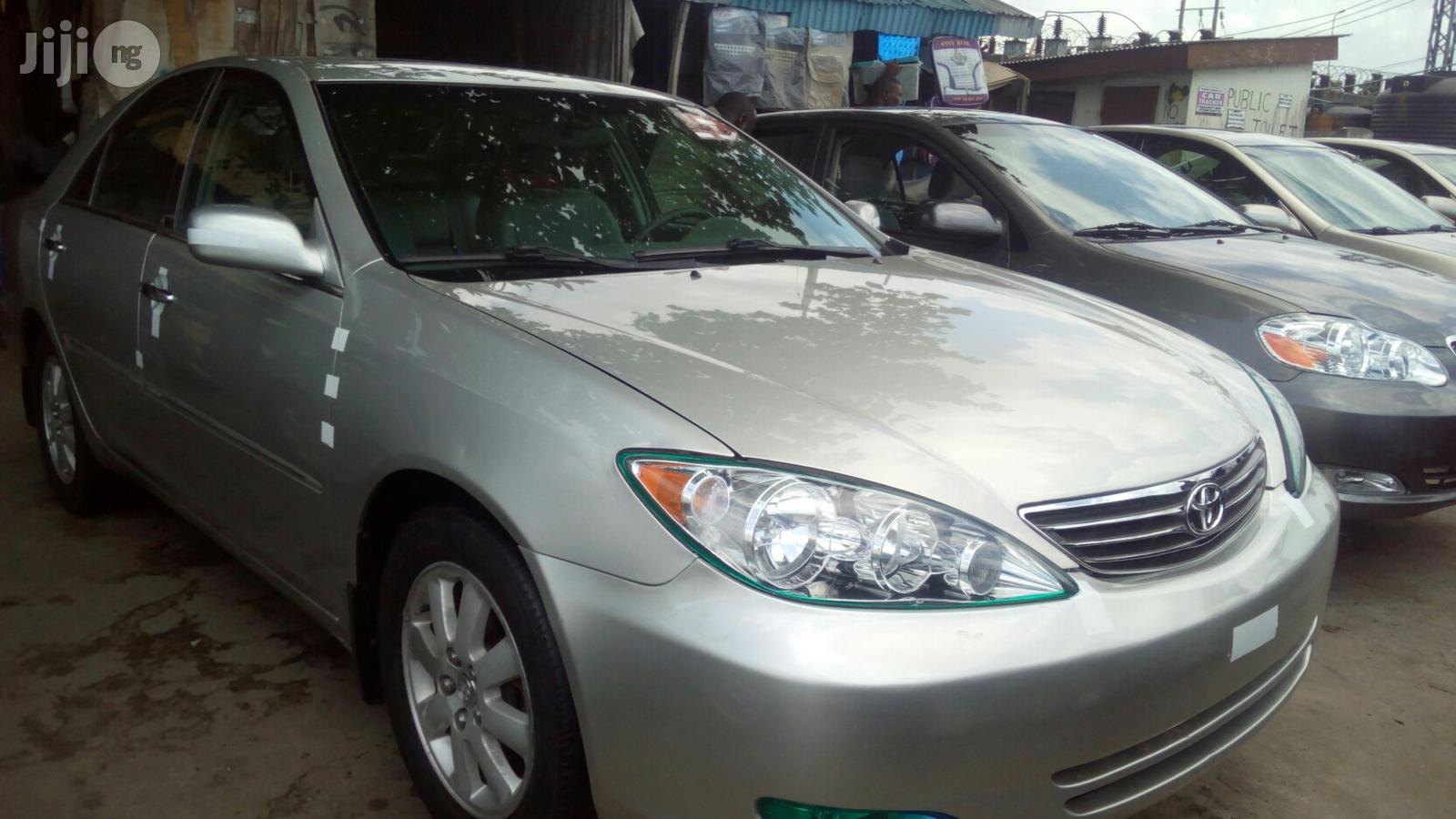 Toyota Camry 2005 Silver