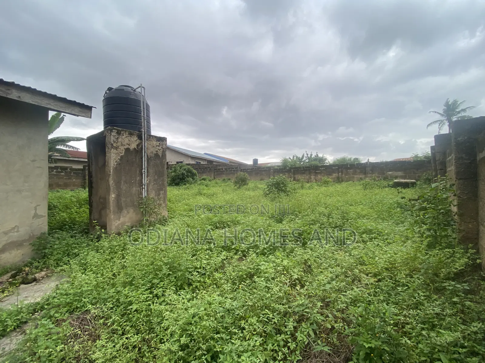 4bdrm Bungalow in Alaafia Estate,, Ibadan for sale