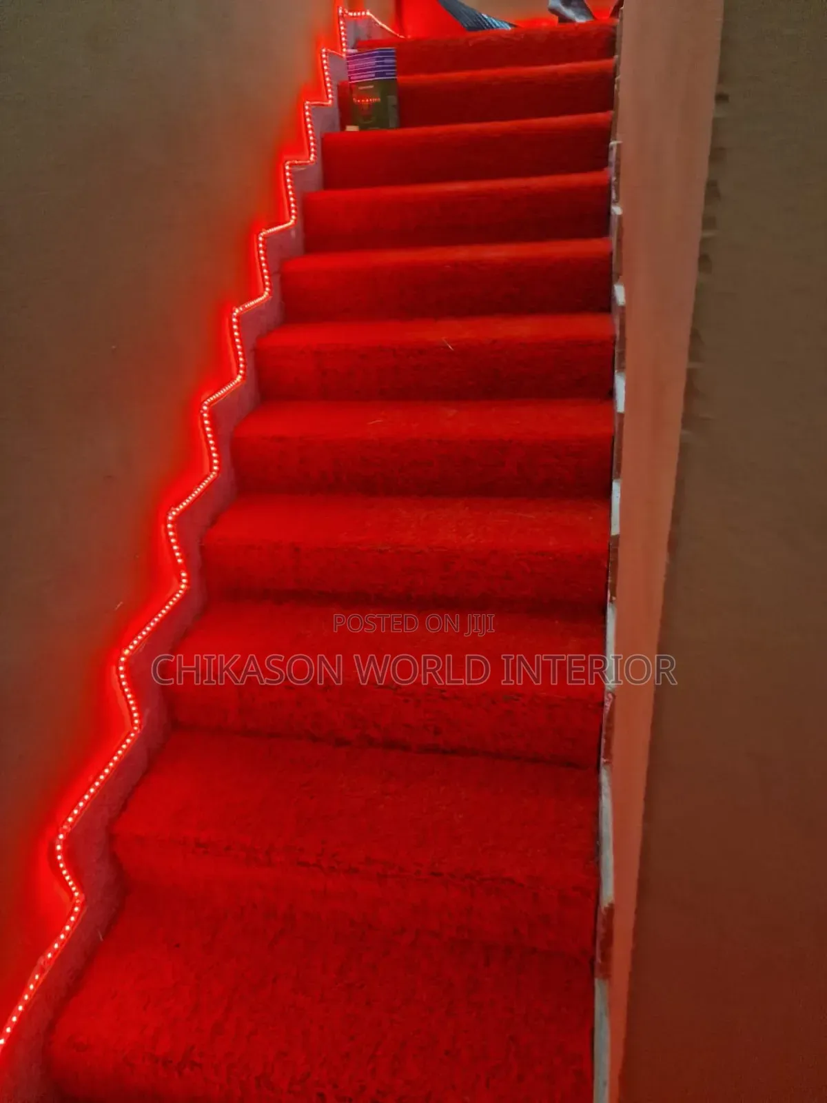 High Quality Red Synthetic Grass
