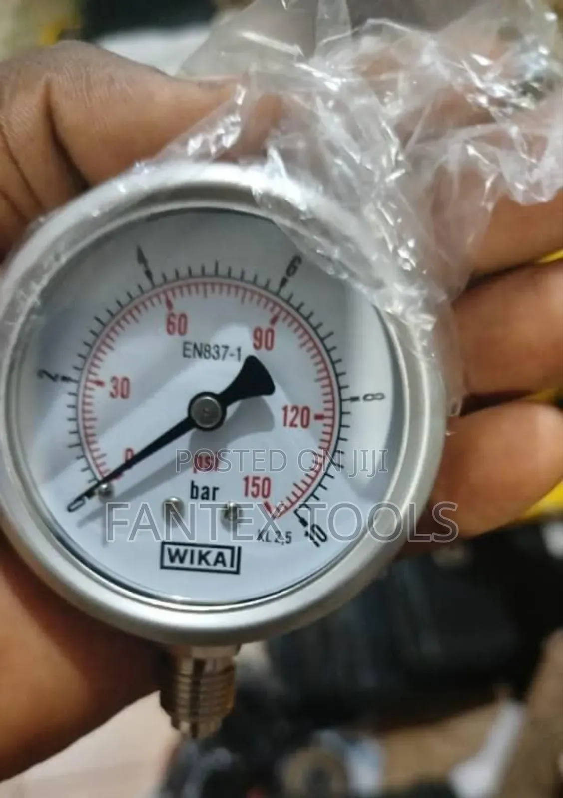 Pressure Gauge 40 Bar 2.5"