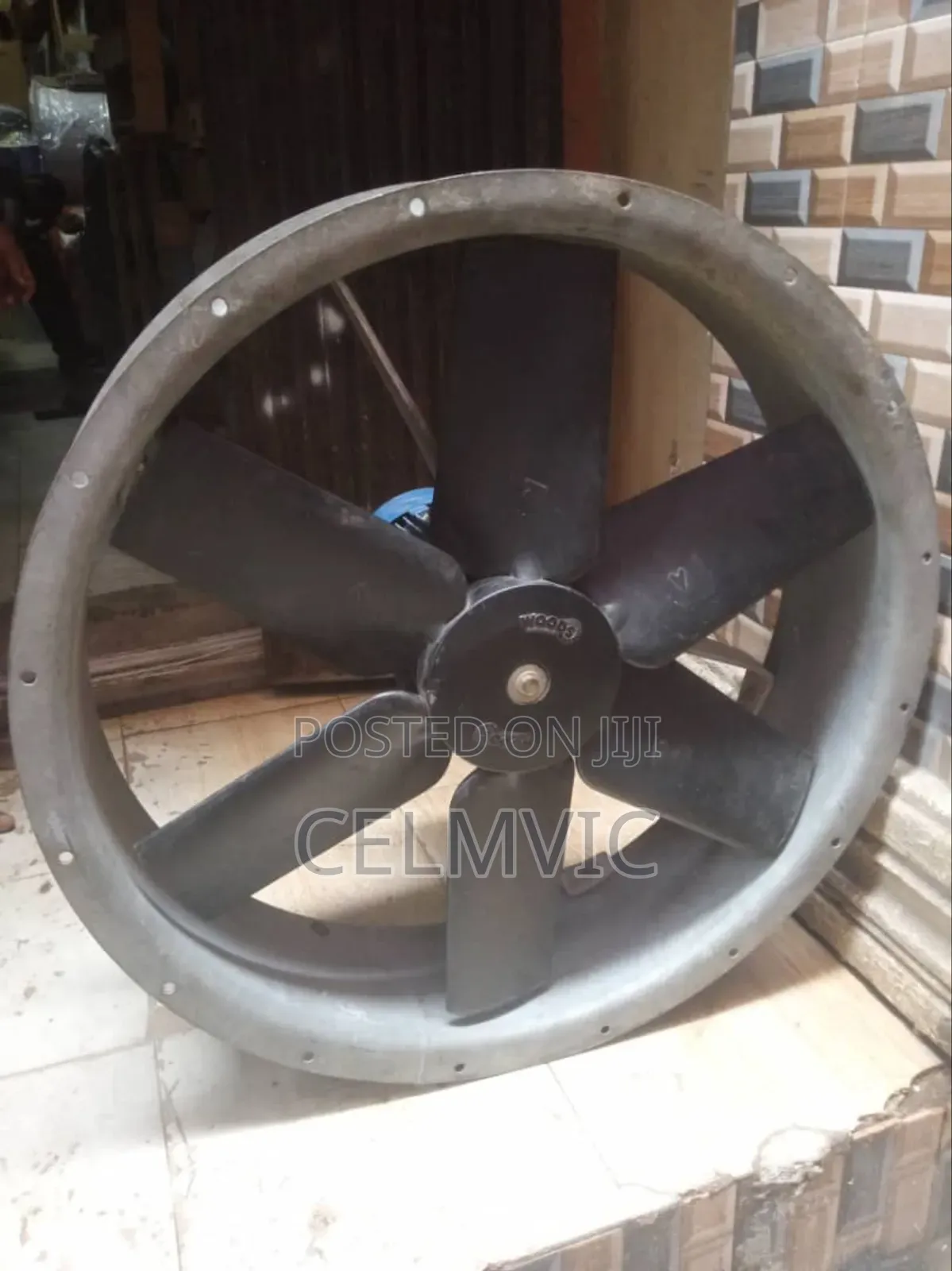 Woods Heat Extractor Fan