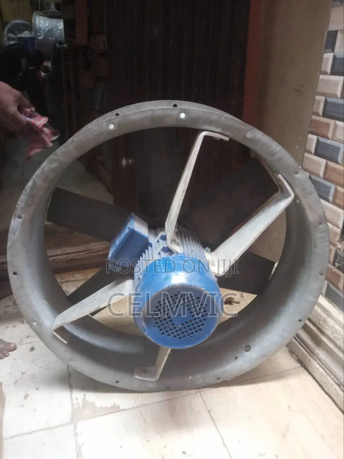Woods Heat Extractor Fan