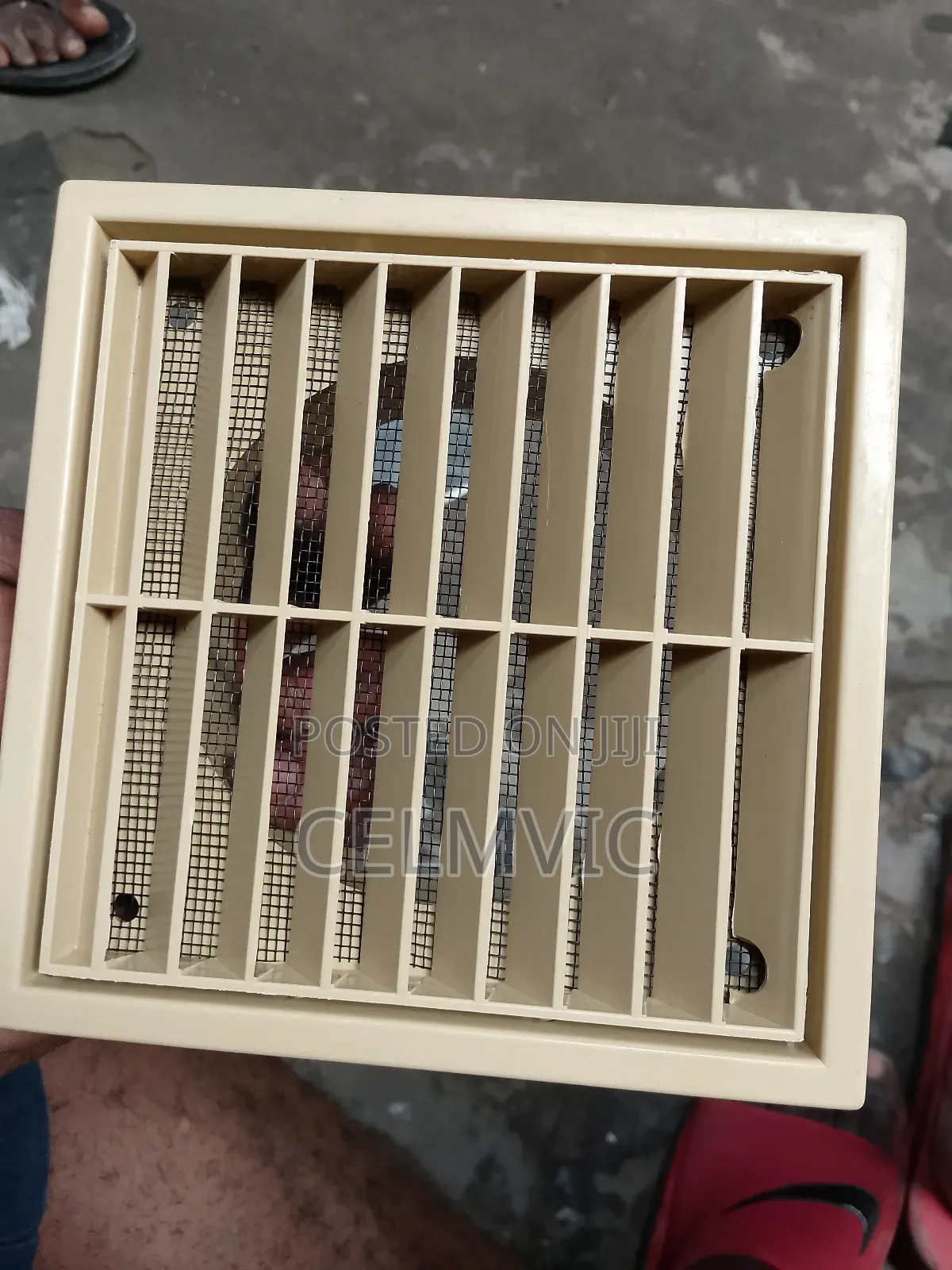 Outlet Grill
