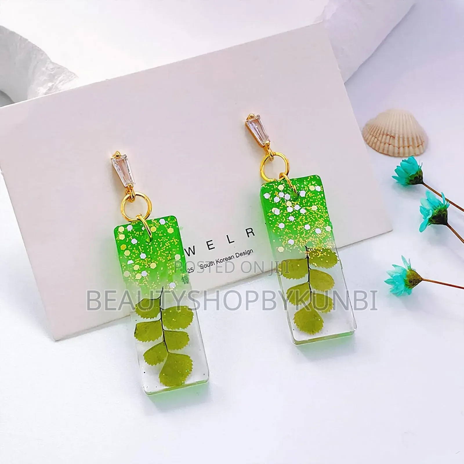 Resin Jewelry Mold for Earrings Keyrings Pendant Resin Mold