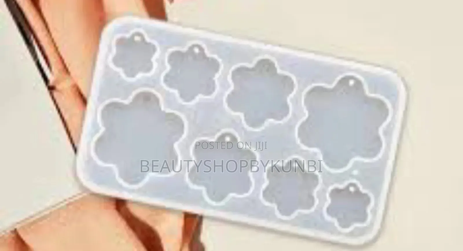 Flower Shaped Resin Jewelry Mold for Earrings Keyrings