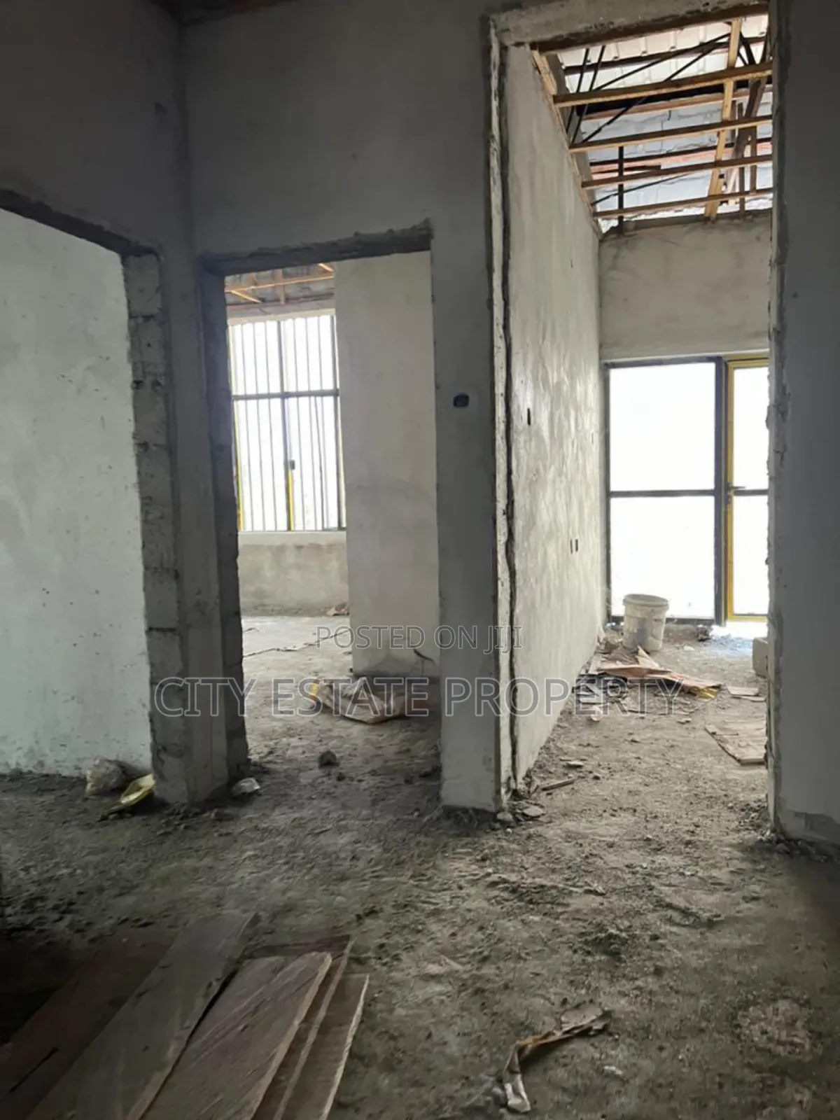 12bdrm Duplex in Opp Lekki Gardens, Port-Harcourt for sale