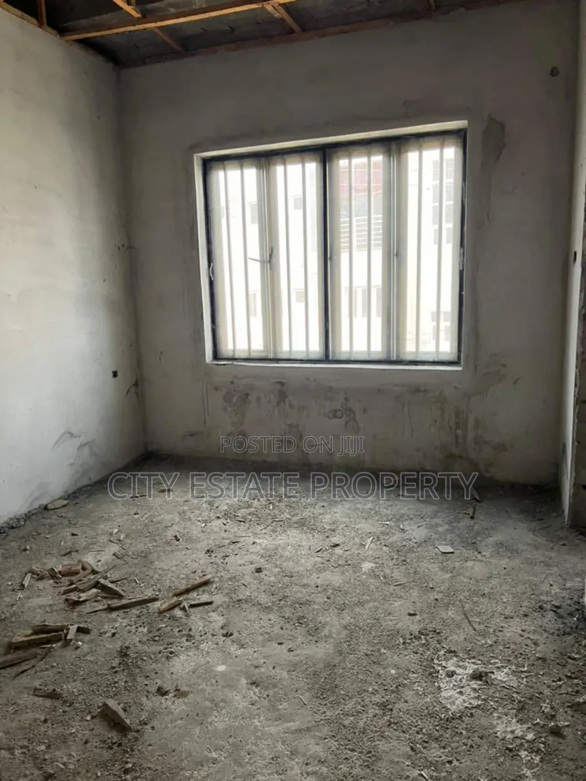 12bdrm Duplex in Opp Lekki Gardens, Port-Harcourt for sale