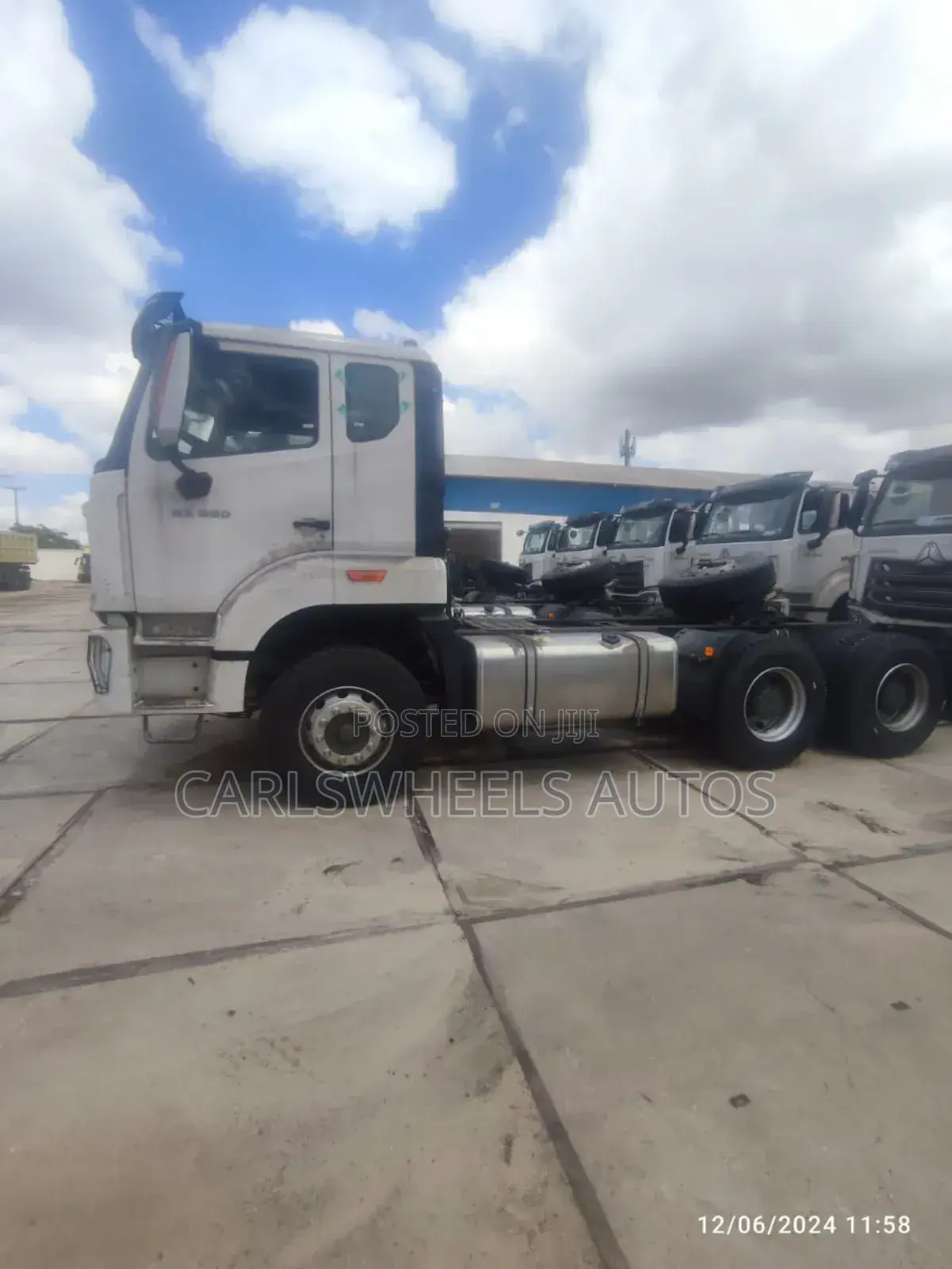 Foreign Used Howo Truck/Trailer Head